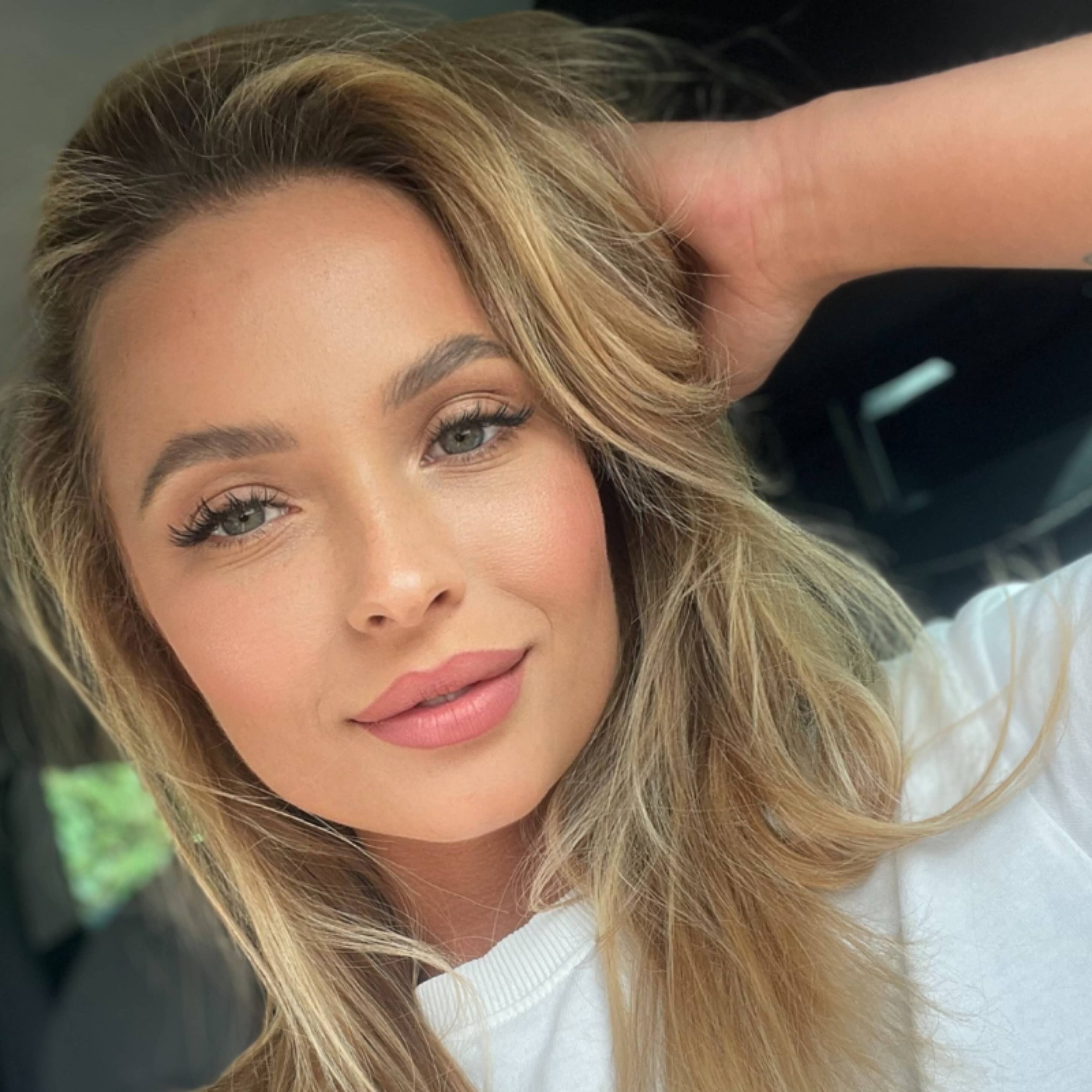 Profile of new_dee