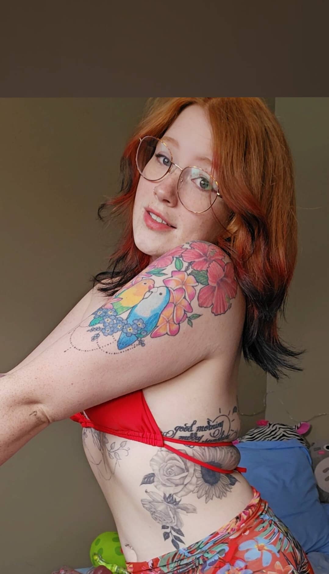 Profile of strawberryyfoxie