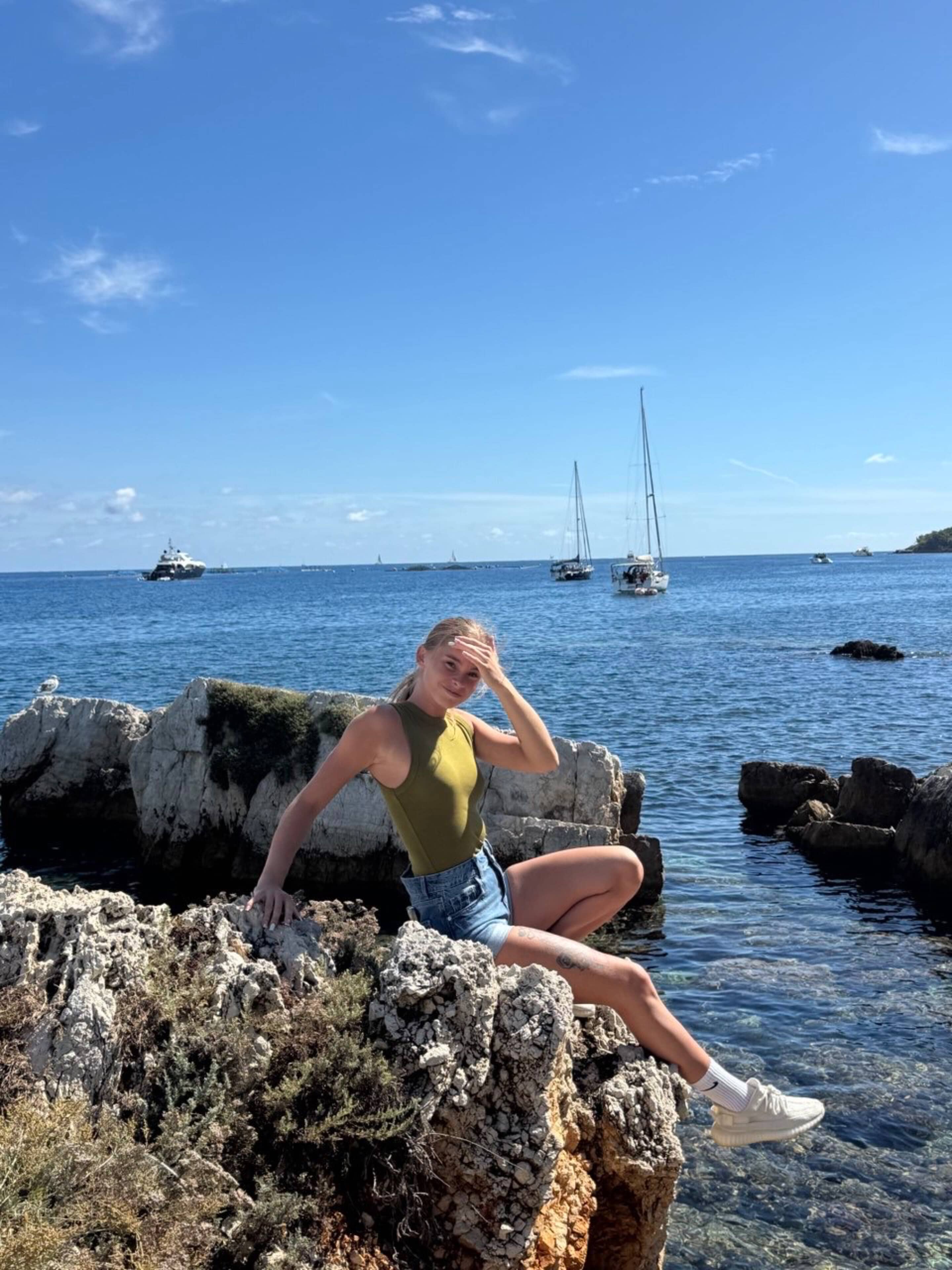 Profile of roxxxie_reid