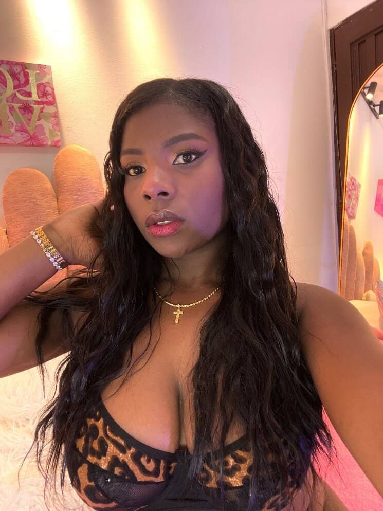 Profile of lovequeen02