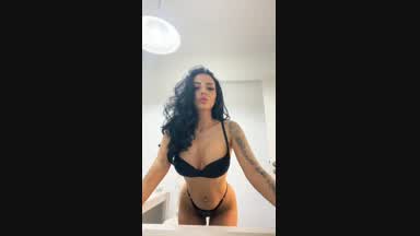 Profile of anemariejolie