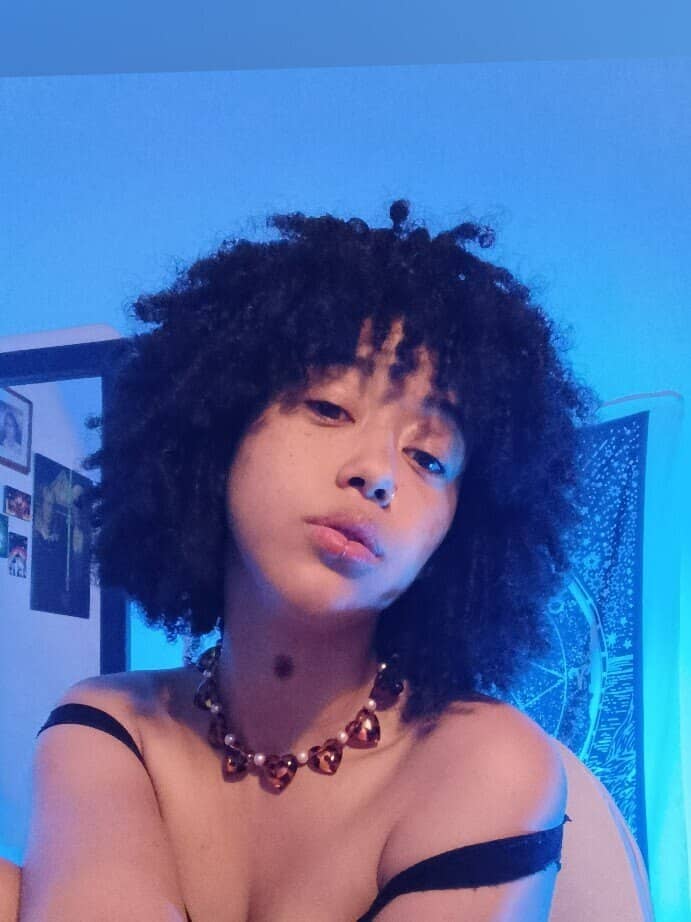 Profile of ela_ela_01