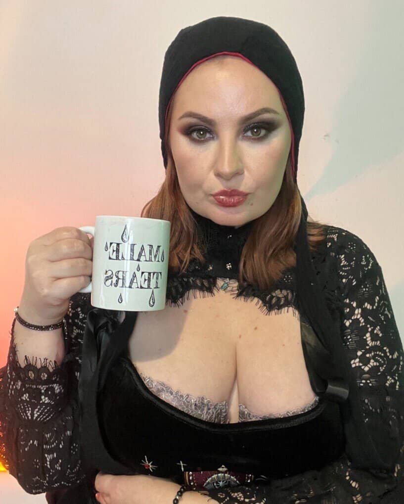 Profile of whitchymommy