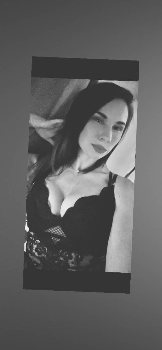 Profile of queenbeefantasy