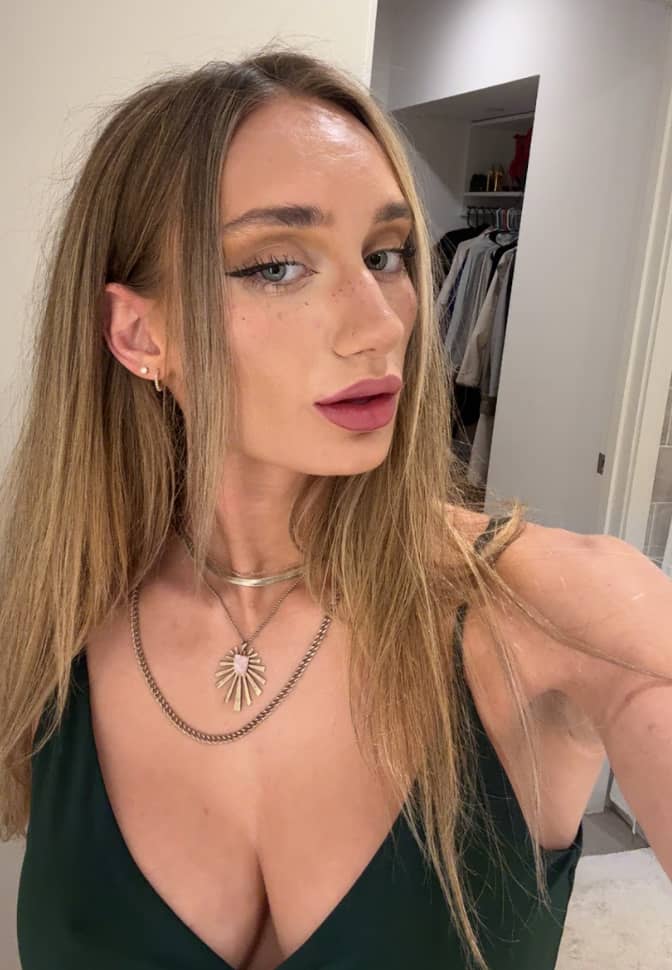 Profile of angelicarross