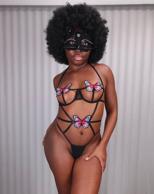 Profile of ebonybuttspremium