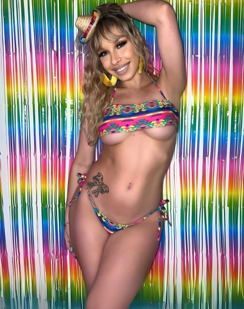 Profile of carmencalixxx