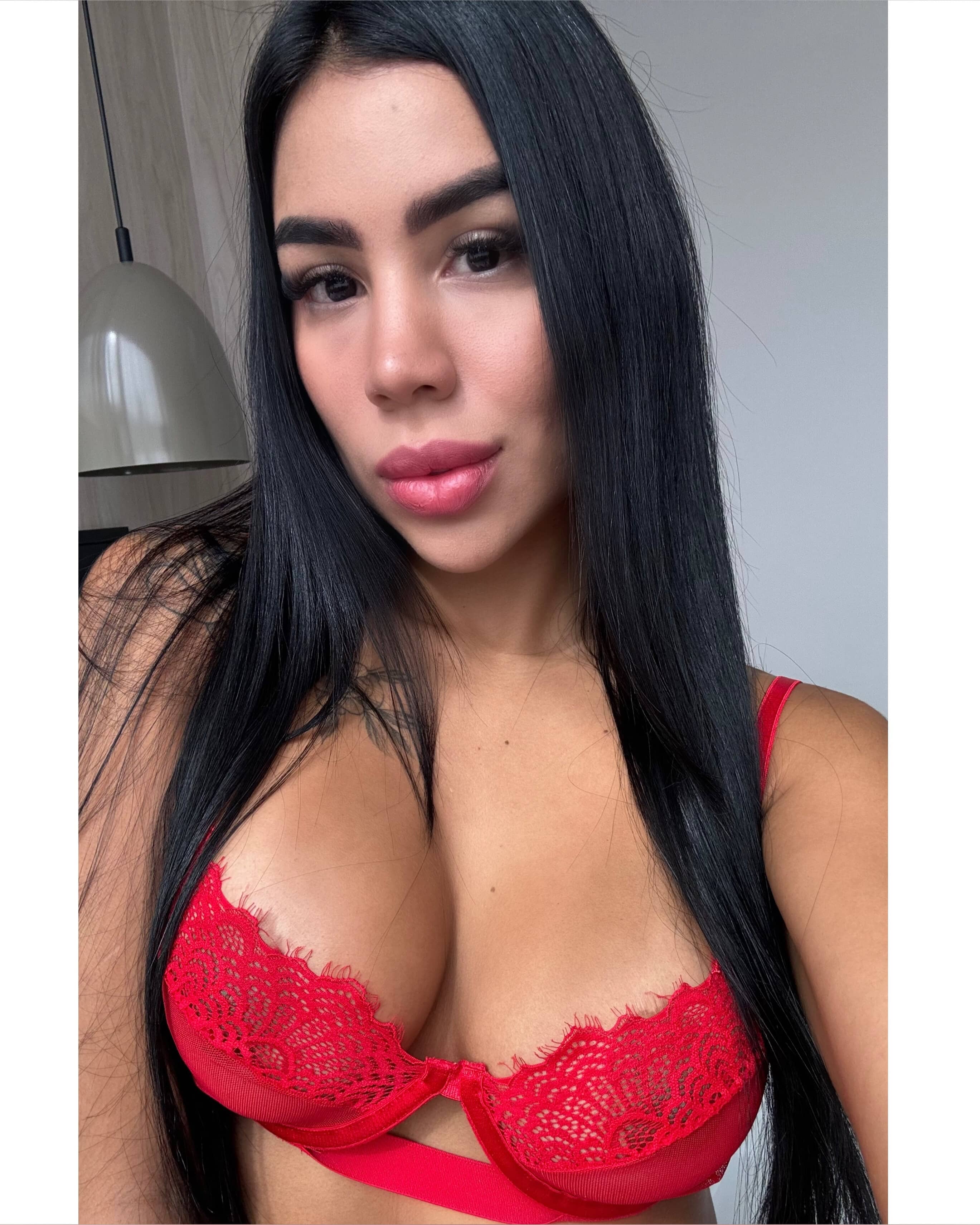 Profile of salma_exclusive