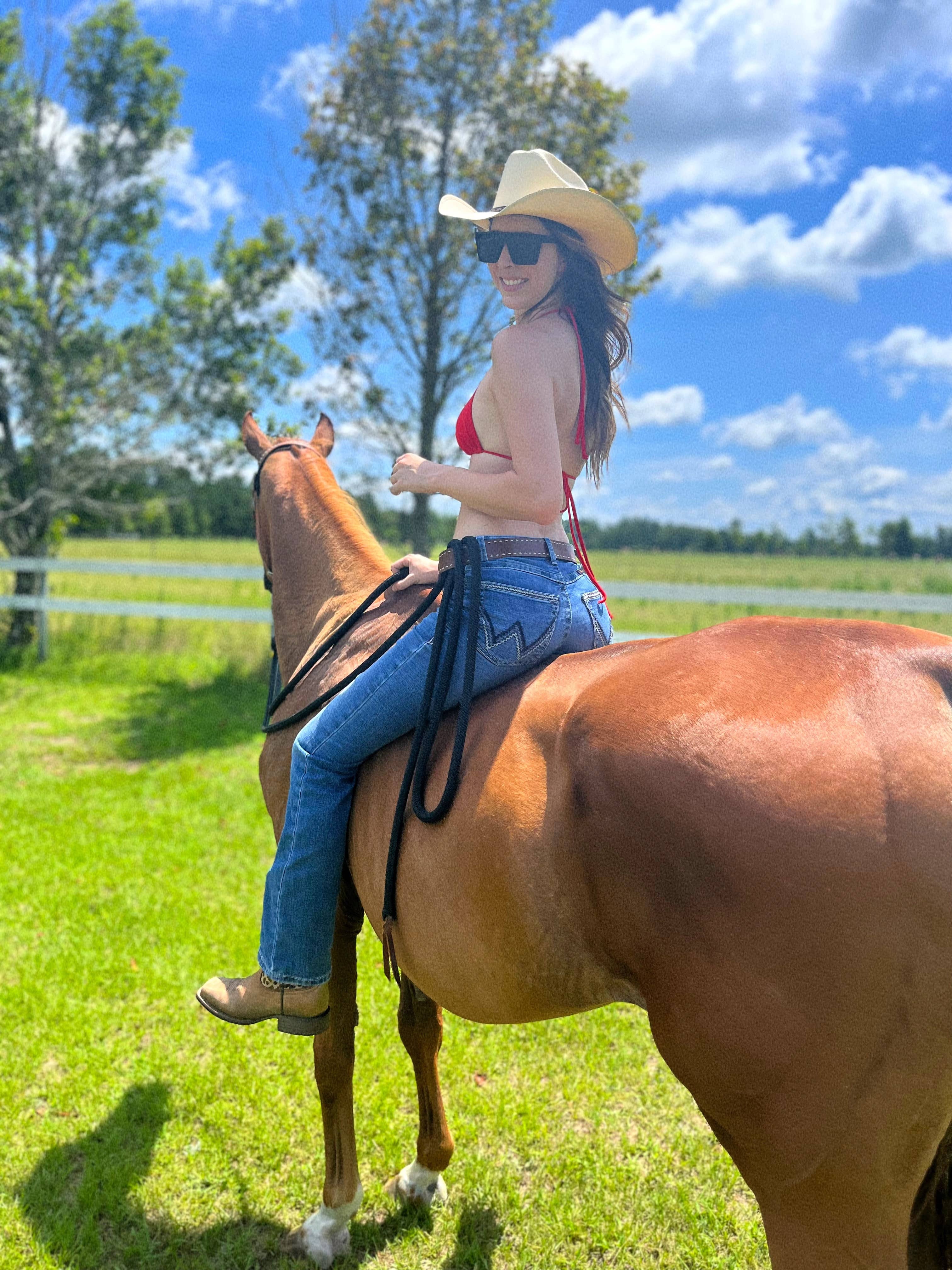 Profile of thenattykatty
