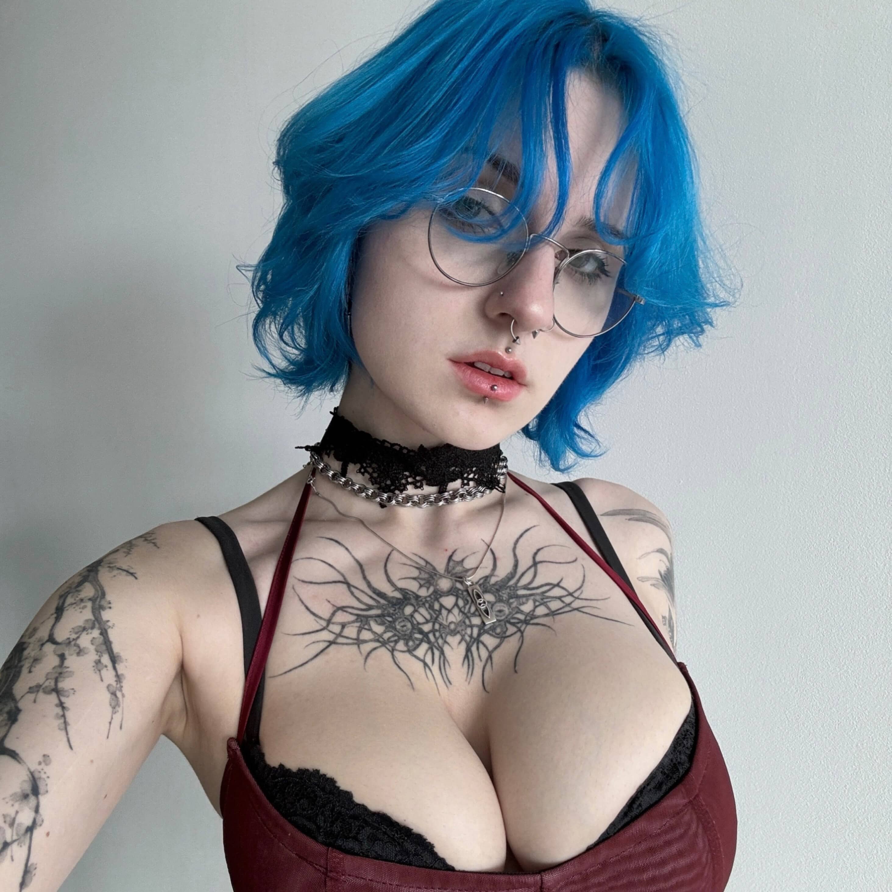 Profile of lyracr0w0